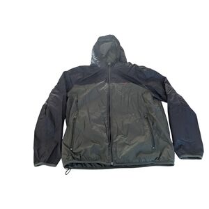 EUC Levi's Mens XL Green Black Retro Nylon Windbreaker Rain Jacket Lined